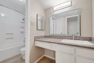 12550 Whittington Dr, Houston, TX 77077 - Photo 13