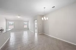 29802 Breakwater Dr, Katy, TX 77494 - Photo 3