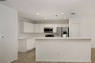 222 Blushwood Pl, The Woodlands, TX 77382 - Photo 9