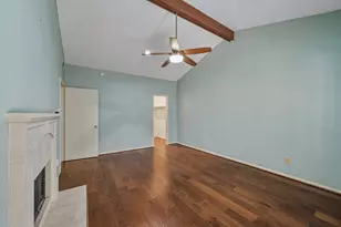 11711 Memorial Dr, Houston, TX 77024 - Photo 25