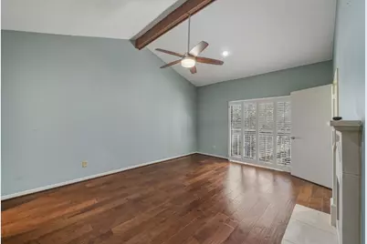 11711 Memorial Drive #151, Houston, TX 77024 - Photo 23
