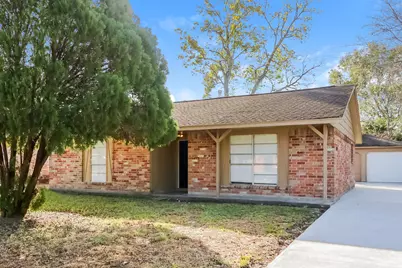 5139 Wickview Lane, Houston, TX 77053 - Photo 1