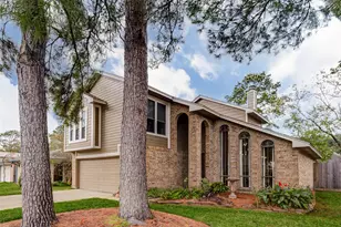15811 Spring Forest Dr, Houston, TX 77059 - Photo 3