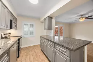 12632 Huntingwick Dr, Houston, TX 77024 - Photo 15