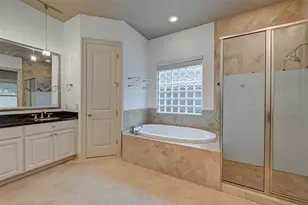 11207 St Laurent Ln, Houston, TX 77082 - Photo 11