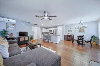 22 Butterfly Branch Place, The Woodlands, TX 77382 - Photo 9