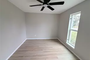 12127 Panay Dr, Houston, TX 77048 - Photo 11