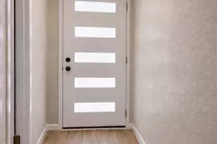 12127 Panay Dr, Houston, TX 77048 - Photo 5