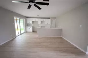 12127 Panay Dr, Houston, TX 77048 - Photo 9