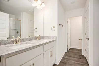 412 Bryan Way, Angleton, TX 77515 - Photo 9