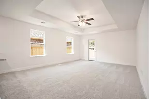 412 Bryan Wy, Angleton, TX 77515 - Photo 5