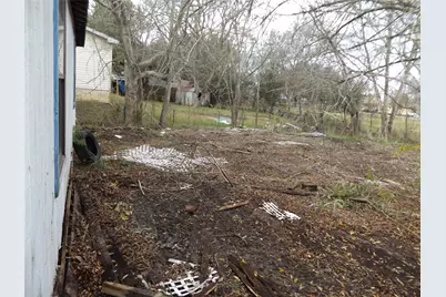 437 8th Street, Dickinson, TX 77539 - Photo 9