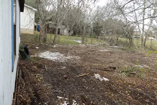 437 8th St, Dickinson, TX 77539 - Photo 9