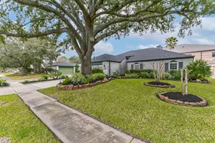 15531 Kentford Dr, Houston, TX 77062 - Photo 3