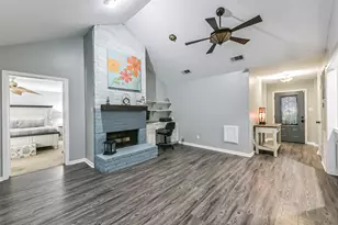 15531 Kentford Dr, Houston, TX 77062 - Photo 25