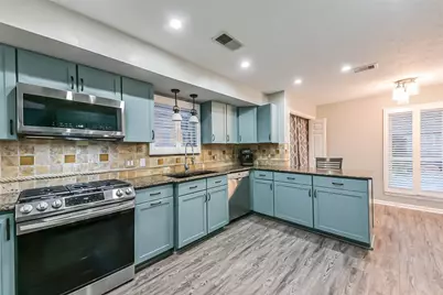 15531 Kentford Drive, Houston, TX 77062 - Photo 15