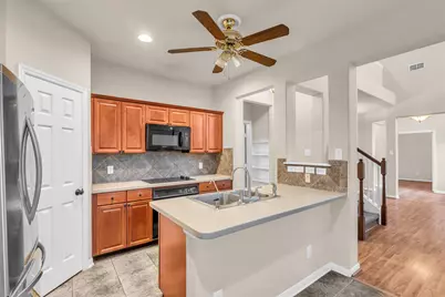7803 Glenn Cliff Drive, Houston, TX 77064 - Photo 19