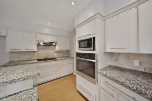 3203 Ashfield Dr, Houston, TX 77082 - Photo 15