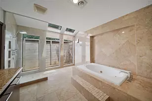 3203 Ashfield Dr, Houston, TX 77082 - Photo 31
