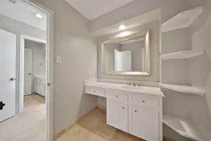 3203 Ashfield Dr, Houston, TX 77082 - Photo 41