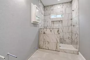 9114 Firnat St, Houston, TX 77016 - Photo 13