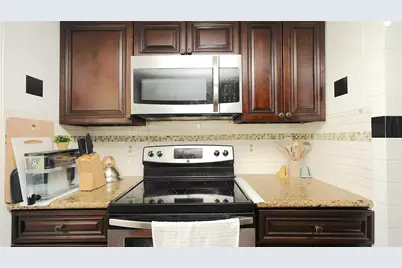 12633 Memorial Drive #236, Houston, TX 77024 - Photo 3