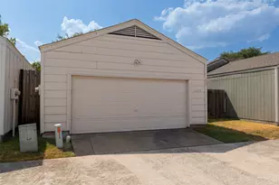 2019 Wilcrest Dr, Houston, TX 77042 - Photo 23