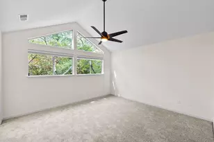 15 Breezy Point Pl, The Woodlands, TX 77381 - Photo 7