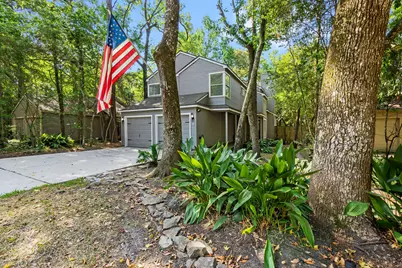15 Breezy Point Place, Spring, TX 77381 - Photo 1