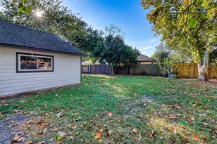 10943 Spanish Grant Dr, Sugar Land, TX 77498 - Photo 33