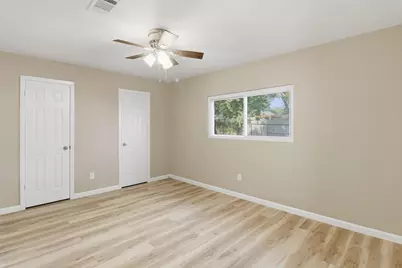 10943 Spanish Grant Drive, Sugar Land, TX 77498 - Photo 25