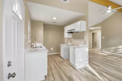 10943 Spanish Grant Drive, Sugar Land, TX 77498 - Photo 11