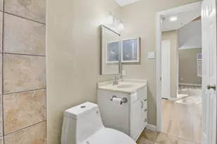 10943 Spanish Grant Dr, Sugar Land, TX 77498 - Photo 17