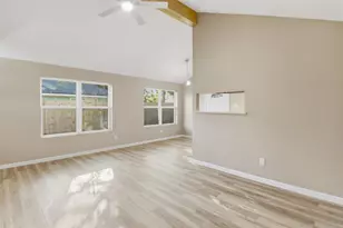 10943 Spanish Grant Dr, Sugar Land, TX 77498 - Photo 7