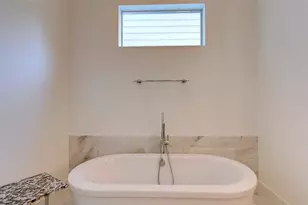 1914 Maryland St, Houston, TX 77019 - Photo 11