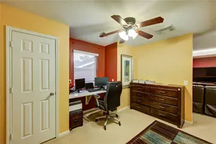 10338 E Summit Canyon Dr, Houston, TX 77095 - Photo 17