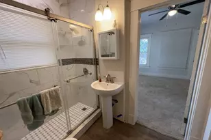 108 Bedford St, Houston, TX 77012 - Photo 9