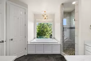 2800 Waymaker Way, Austin, TX 78746 - Photo 25