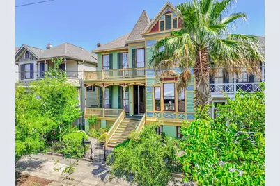 1819 Ball, Galveston, TX 77550 - Photo 39