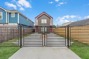 900 Lucky St, Houston, TX 77088 - Photo 19