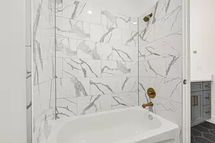 4606 Crown Grove Ln, Houston, TX 77018 - Photo 25