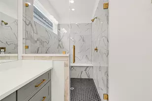 4606 Crown Grove Ln, Houston, TX 77018 - Photo 17