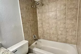 2425 Augusta Dr, Houston, TX 77057 - Photo 19