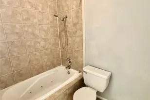 2425 Augusta Dr, Houston, TX 77057 - Photo 15
