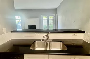 2425 Augusta Dr, Houston, TX 77057 - Photo 9