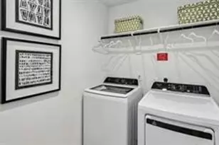 10212 Berkeley Spgs Trl, Houston, TX 77051 - Photo 9