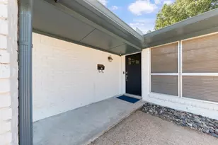 5219 Lamonte Ln, Houston, TX 77092 - Photo 3