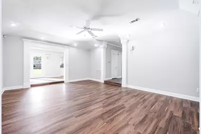 6717 S F Austin, Jones Creek, TX 77541 - Photo 17