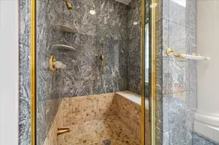 1204 Cowards Creek Dr, Friendswood, TX 77546 - Photo 37