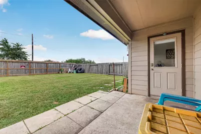 811 Petunia Falls Lane, Rosharon, TX 77583 - Photo 39